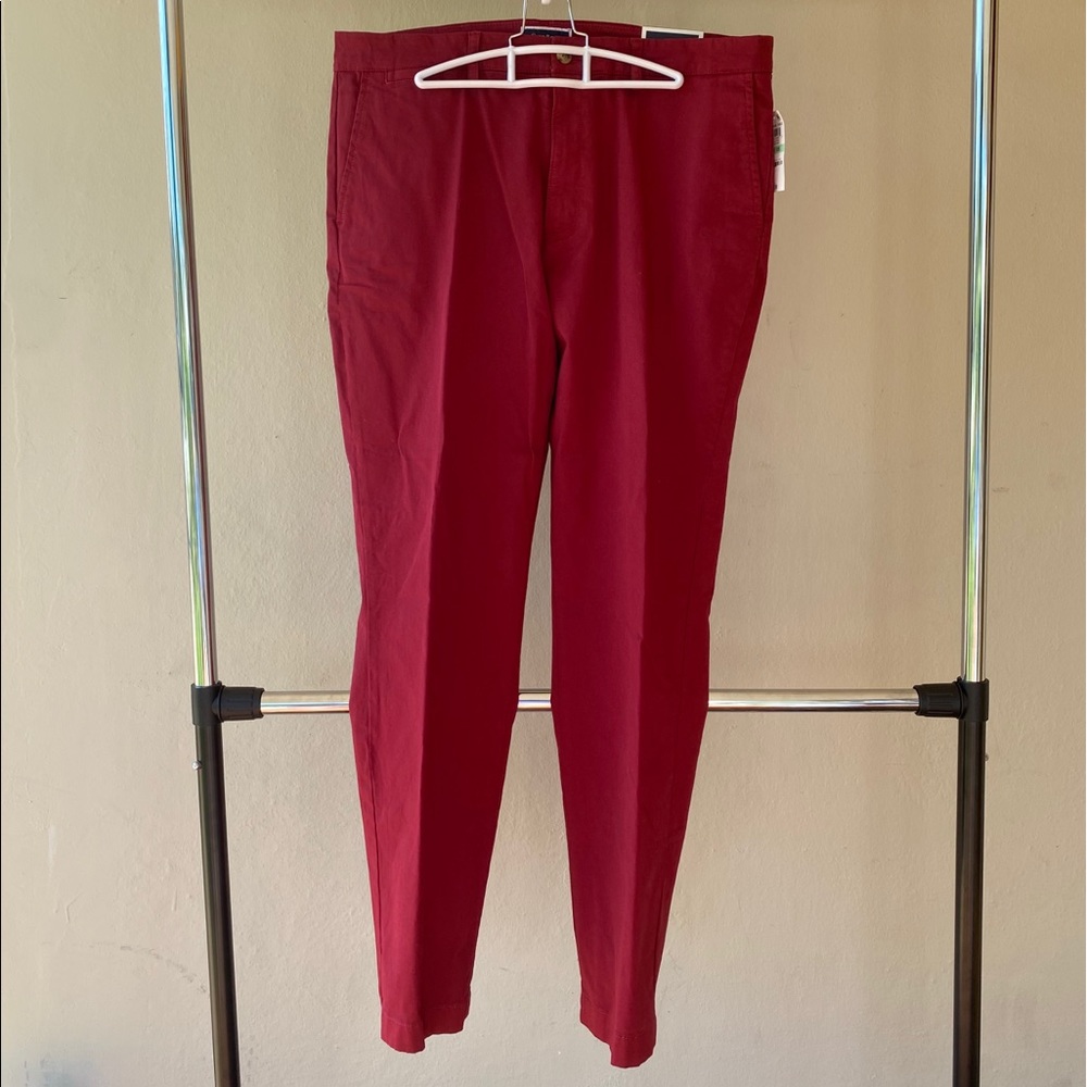 NWT Men’s Slim Fit Chino Pants